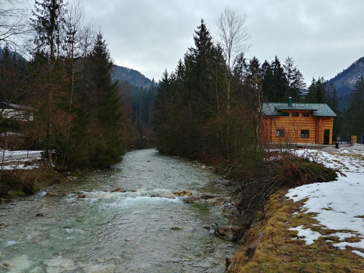 Ferienwohnungen Blockhaus - Zwergenhaeusl Grünau im Almtal Esterno foto