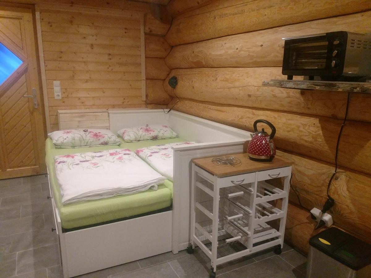 Ferienwohnungen Blockhaus - Zwergenhaeusl Grünau im Almtal Esterno foto